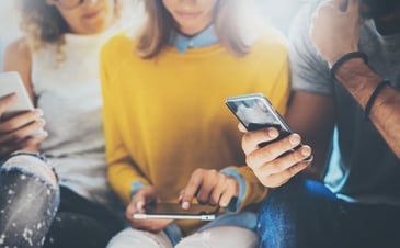 SomeBilde-1 Facebook vil omprioritere nyhetsoppdateringene våre.